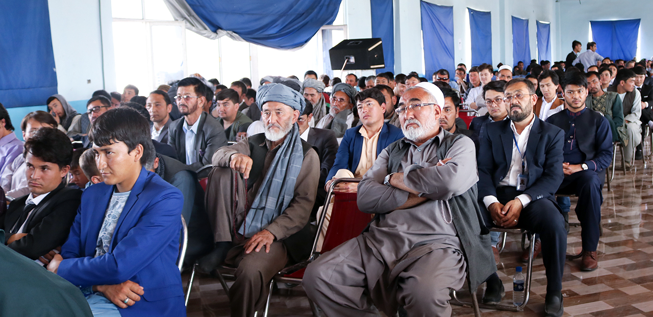 گزارش تصویری: تجلیل از هفتادمین سالروز تولد شهید وحدت ملی و افتتاح کتابخانه عامه شهید مزاری (ره) در کابل