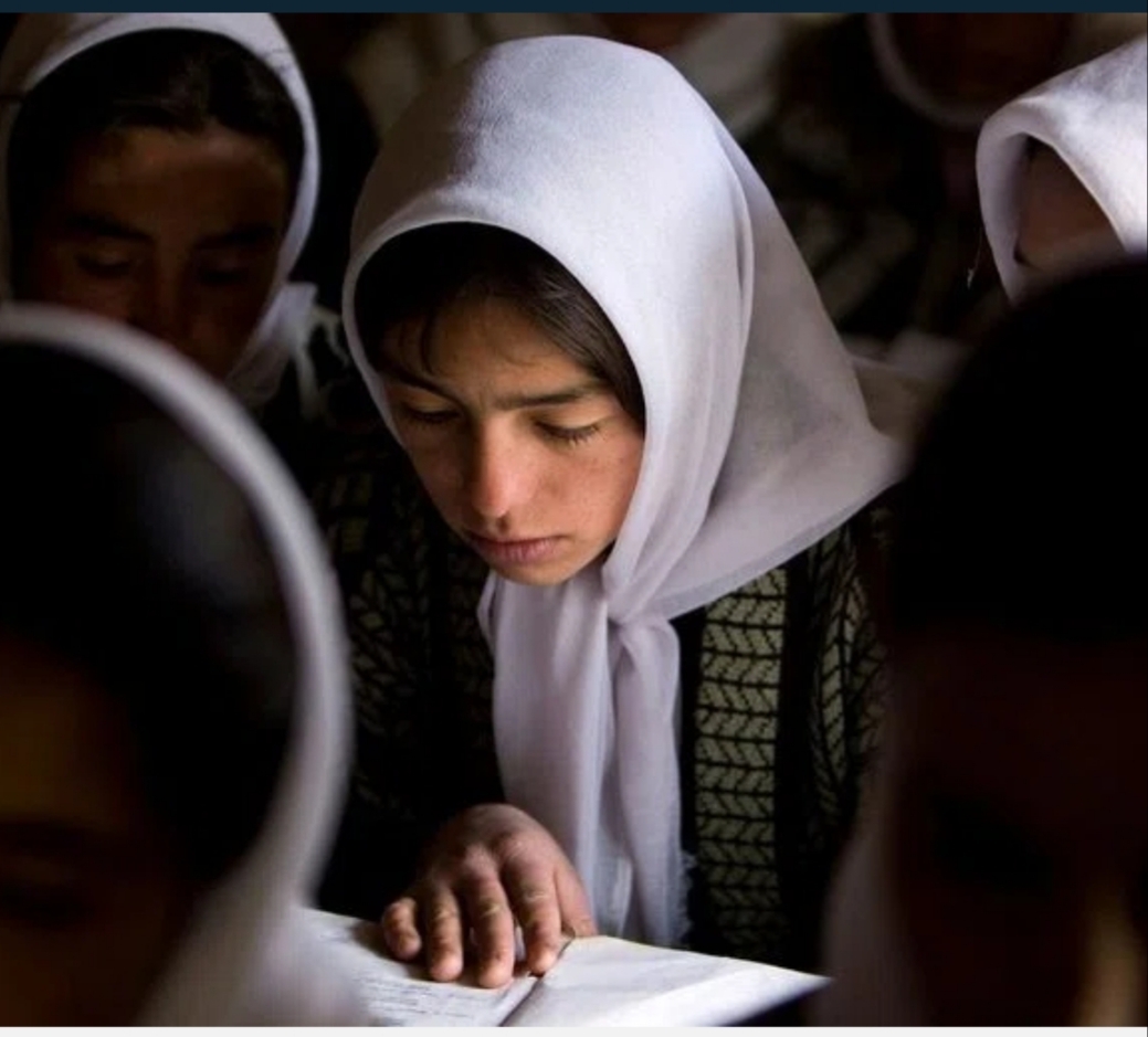 دختران، آسیبپذیرترین قشر جامعهی افغانستاناند دختران، آسیبپذیرترین قشر جامعهی افغانستاناند
