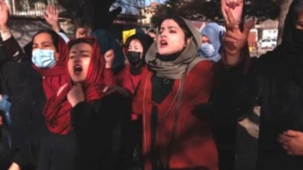 افزایش بیماری روحی و روانی زنان، به دلیل محدودیتهای روز افزون طالبان؛ افزایش بیماری روحی و روانی زنان، به دلیل محدودیتهای روز افزون طالبان؛