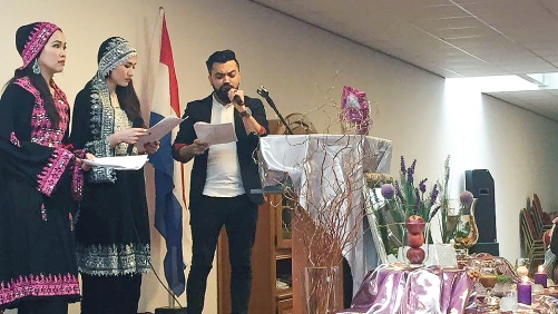گزارش تصويری از مراسم جشن نوروز در مركز فرهنگی فيض محمد كاتب- هالند گزارش تصويری از مراسم جشن نوروز در مركز فرهنگی فيض محمد كاتب- هالند