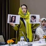 دومین سخنرانی هدا خموش در اجلاس اسلو ـ مجلهی اورال دومین سخنرانی هدا خموش در اجلاس اسلو ـ مجلهی اورال